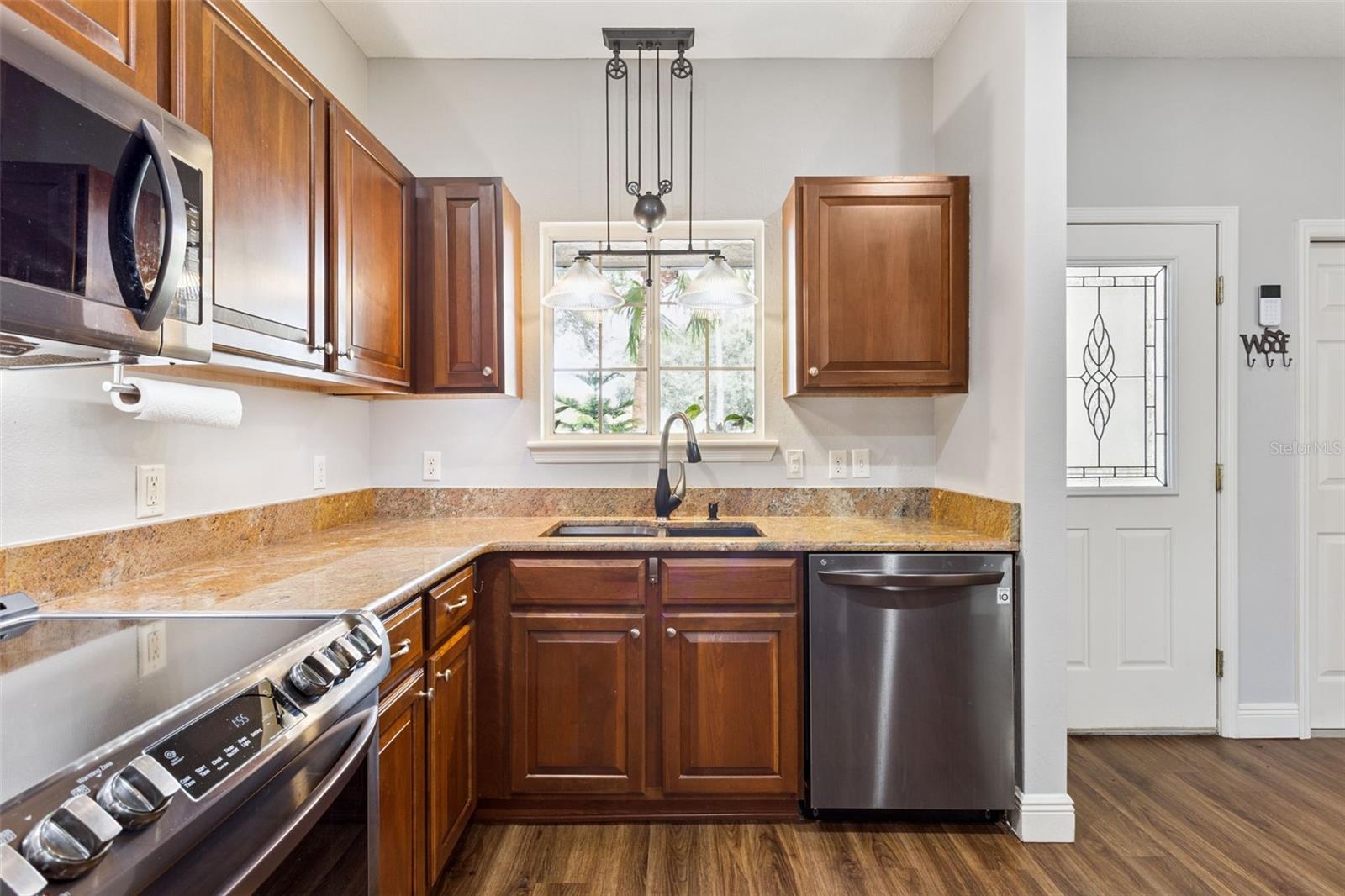 Image 9 of 44 For 1130 Avenida De Las Casas