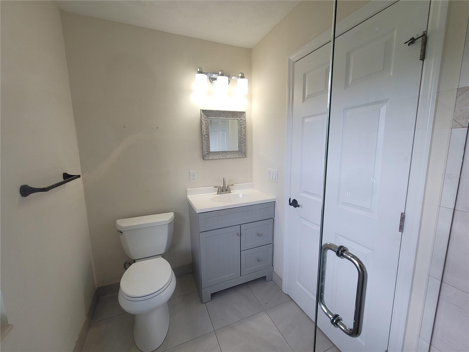 Image 17 of 20 For 945 Marion Drive