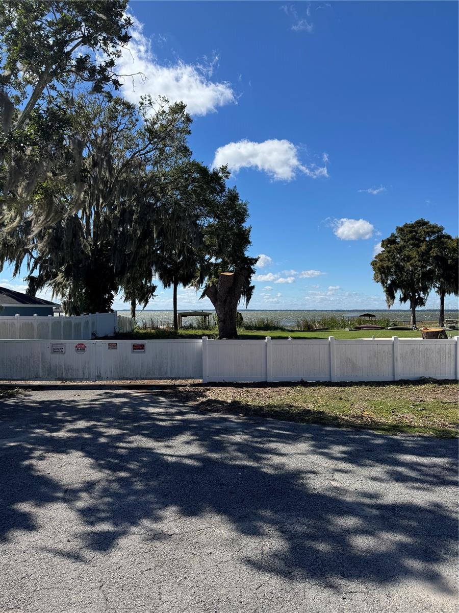 Image 4 of 4 For 1200 Northshore Drive