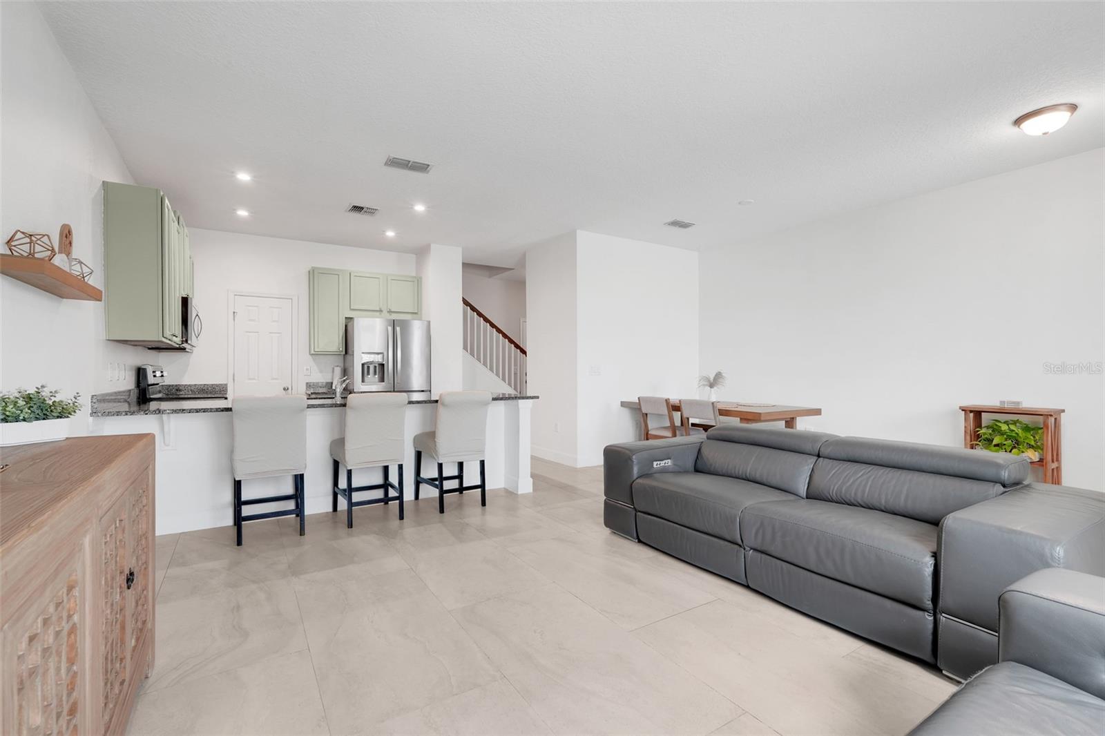 Image 4 of 53 For 2143 Valencia Blossom Street
