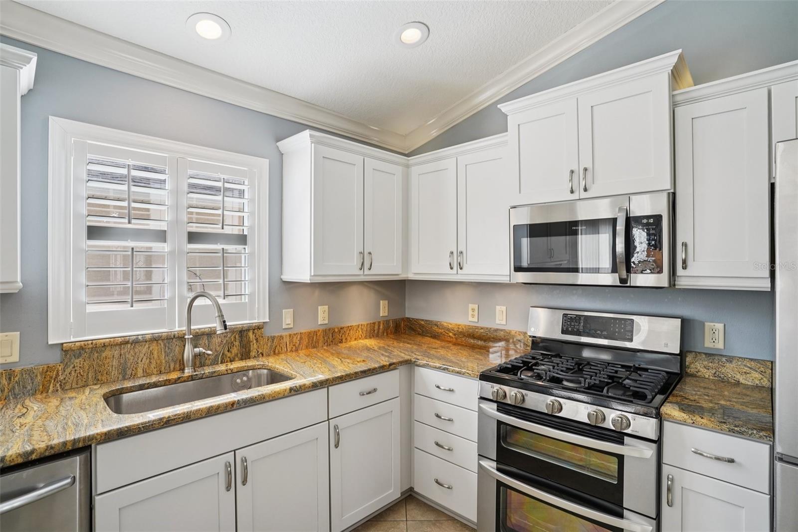 Image 14 of 52 For 1868 Dalton Drive