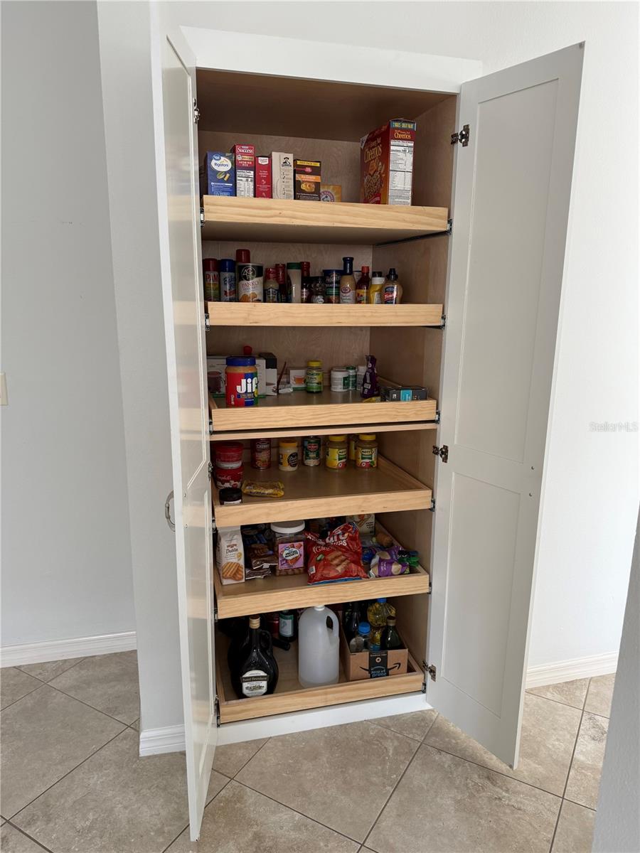 Image 16 of 52 For 1868 Dalton Drive