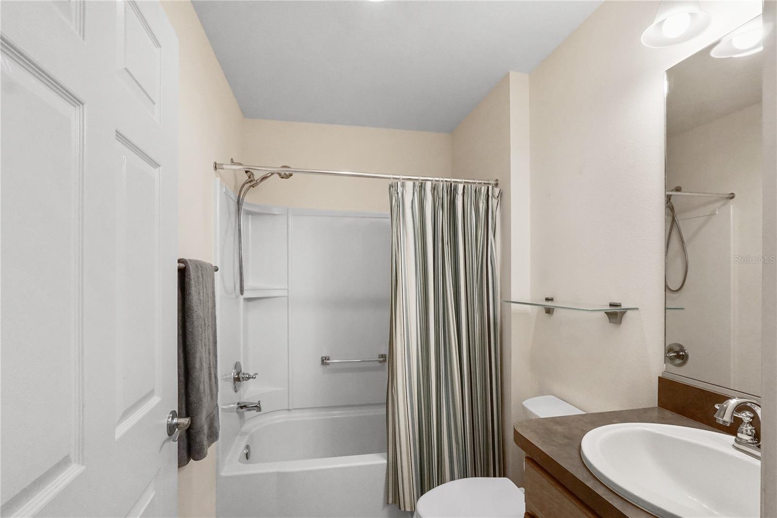Image 12 of 35 For 3377 Quail Hollow Court