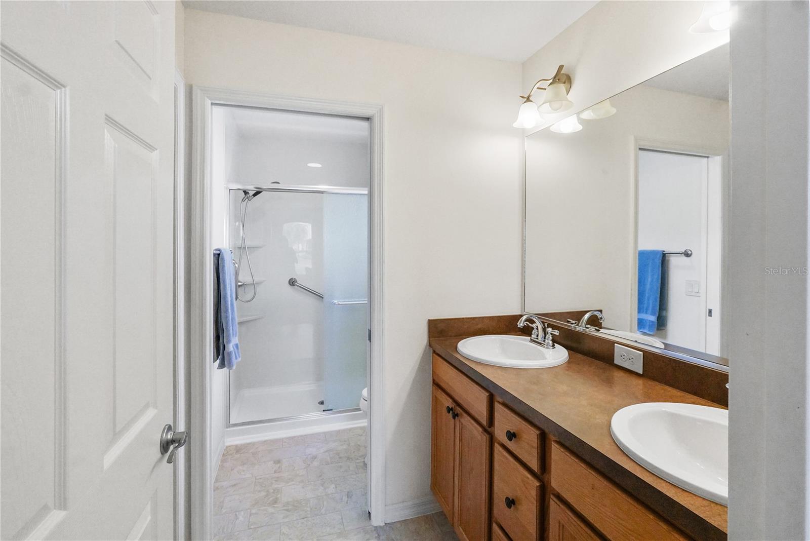 Image 21 of 35 For 3377 Quail Hollow Court