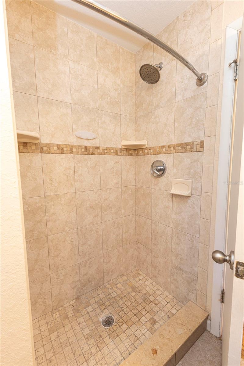 Image 16 of 32 For 845 Cr 467  