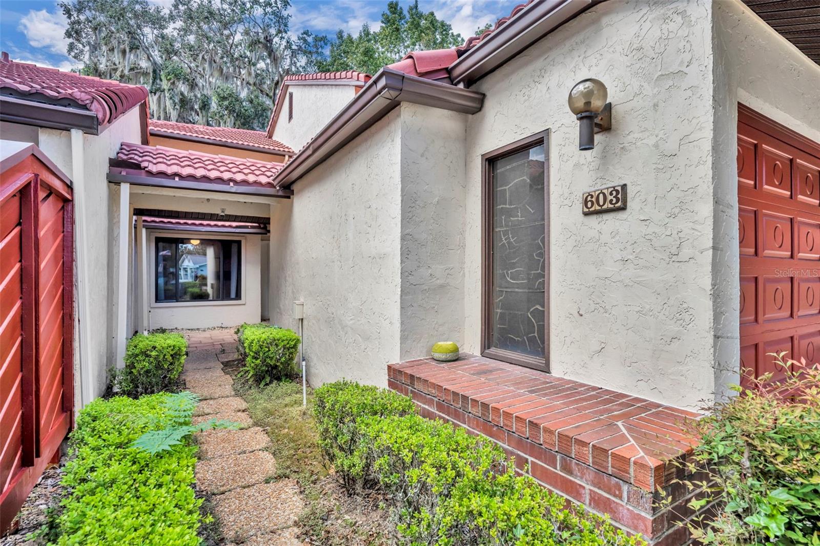 Image 4 of 68 For 603 Waterwood Drive