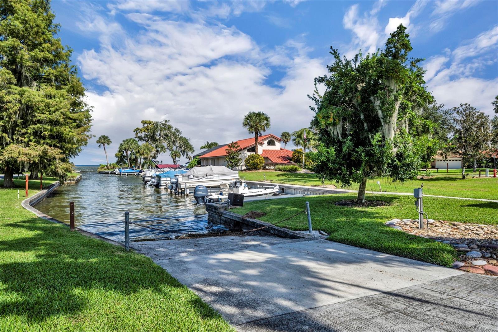 Image 40 of 68 For 603 Waterwood Drive