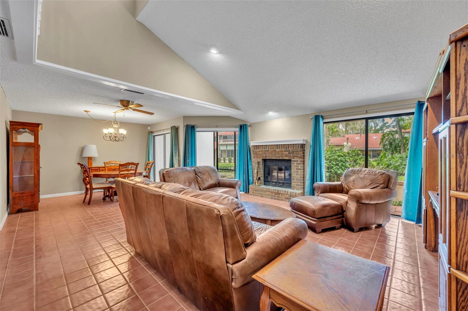 Image 9 of 68 For 603 Waterwood Drive