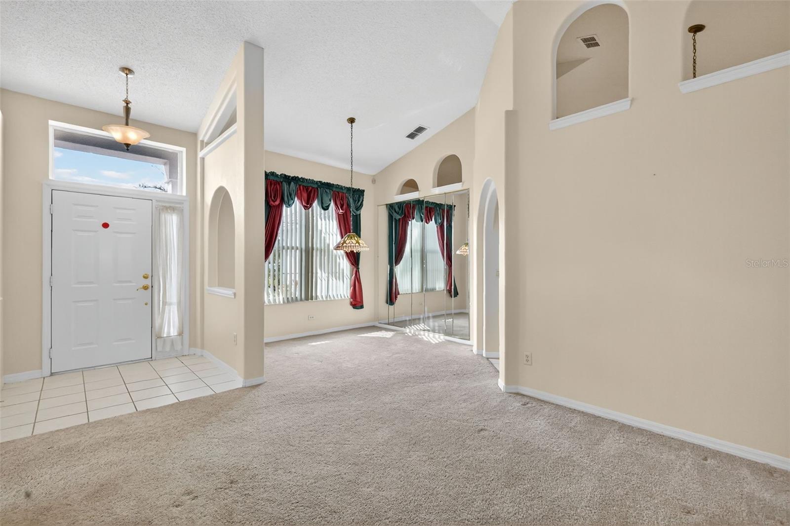 Image 7 of 39 For 2993 Beaumont Lane