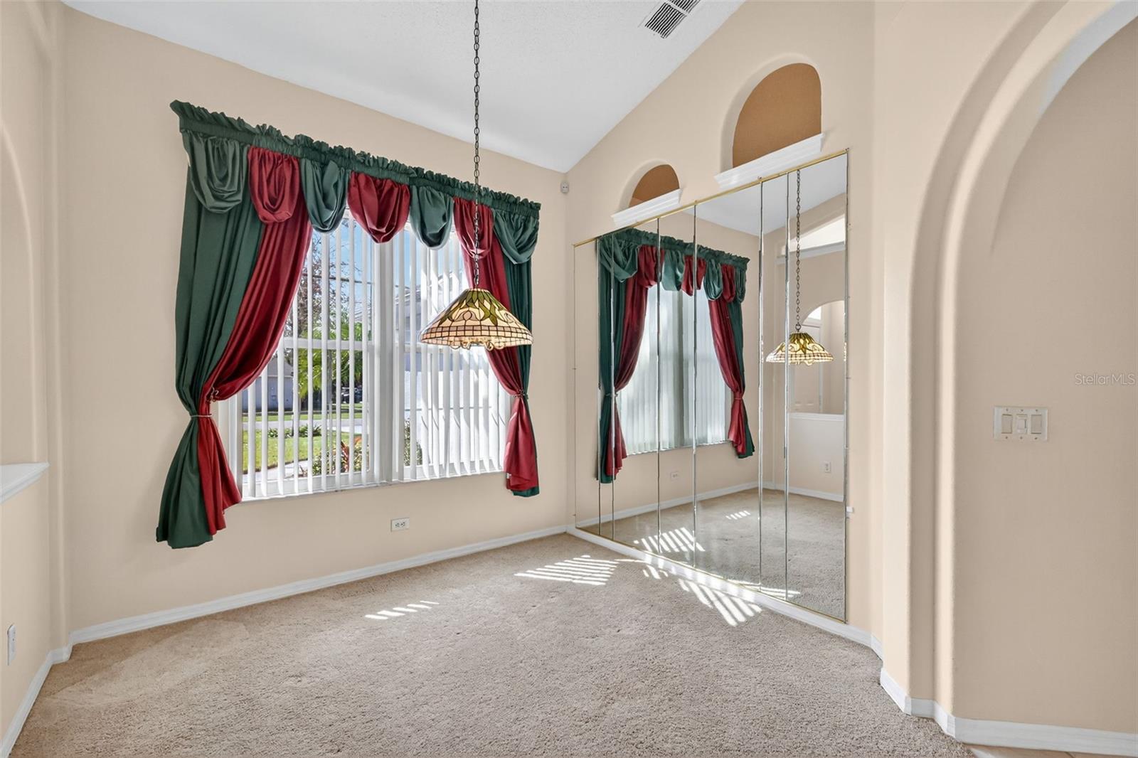 Image 8 of 39 For 2993 Beaumont Lane