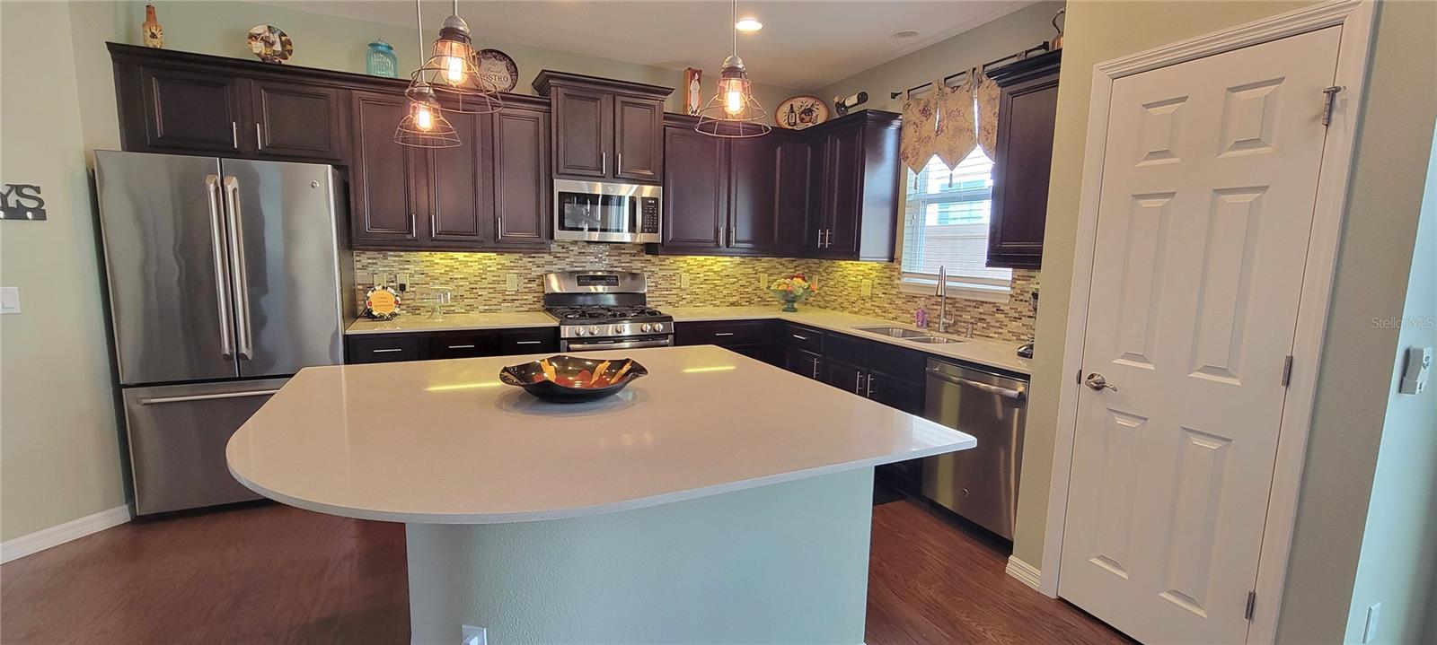 Image 5 of 61 For 79 Bayou Bend Road