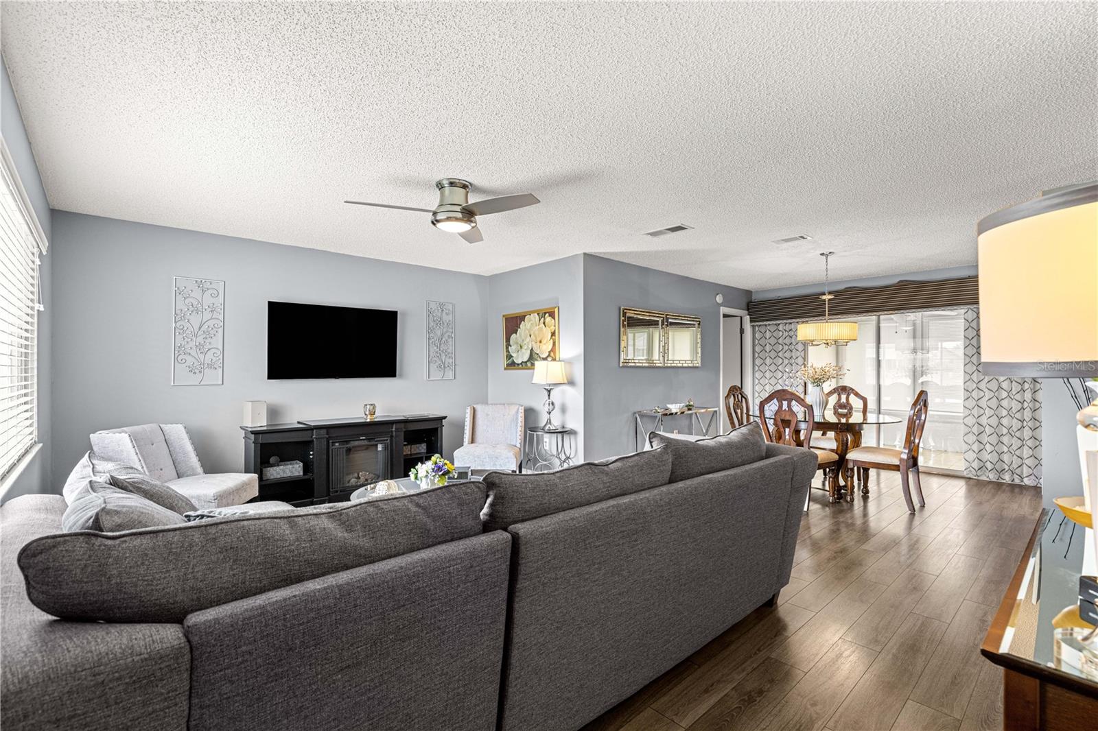 Image 11 of 52 For 10462 177th Place