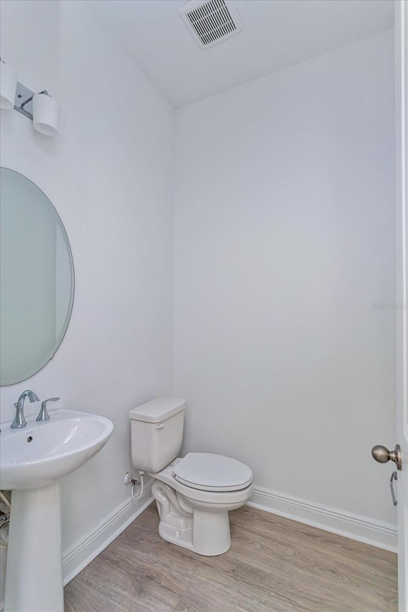 Image 16 of 29 For 7019 Windy Palm Way
