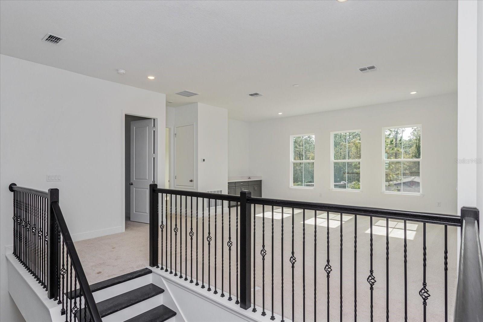 Image 17 of 29 For 7019 Windy Palm Way