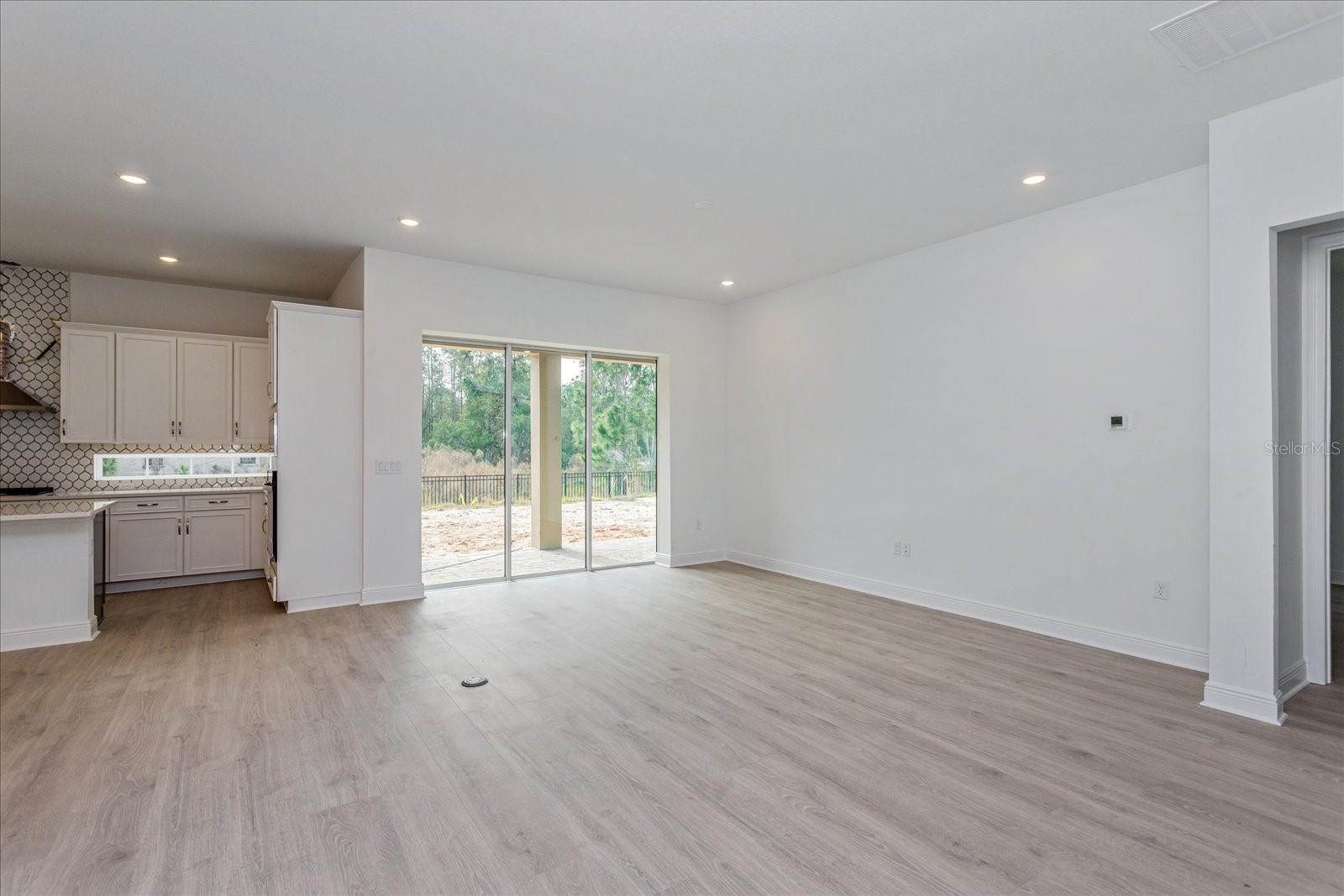 Image 4 of 29 For 7019 Windy Palm Way