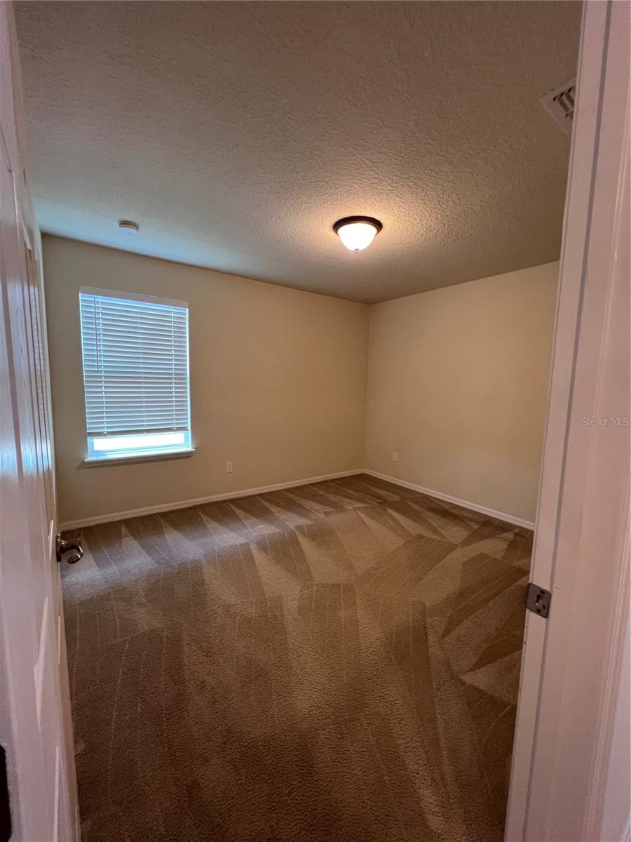 Image 31 of 43 For 1310 Oakcrest Court