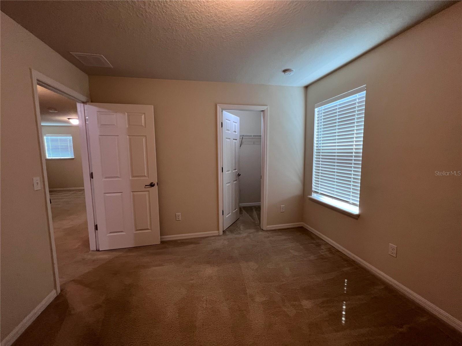 Image 32 of 43 For 1310 Oakcrest Court