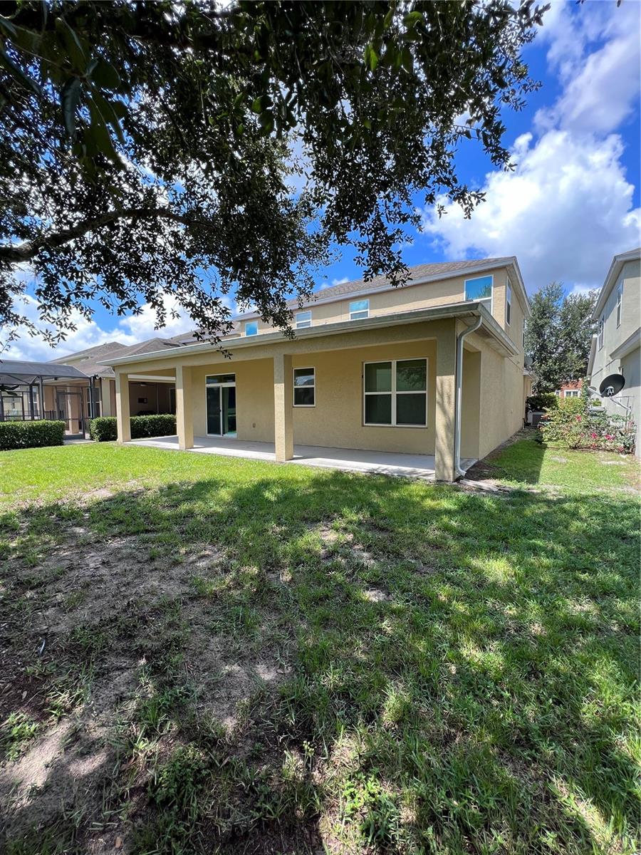 Image 40 of 43 For 1310 Oakcrest Court