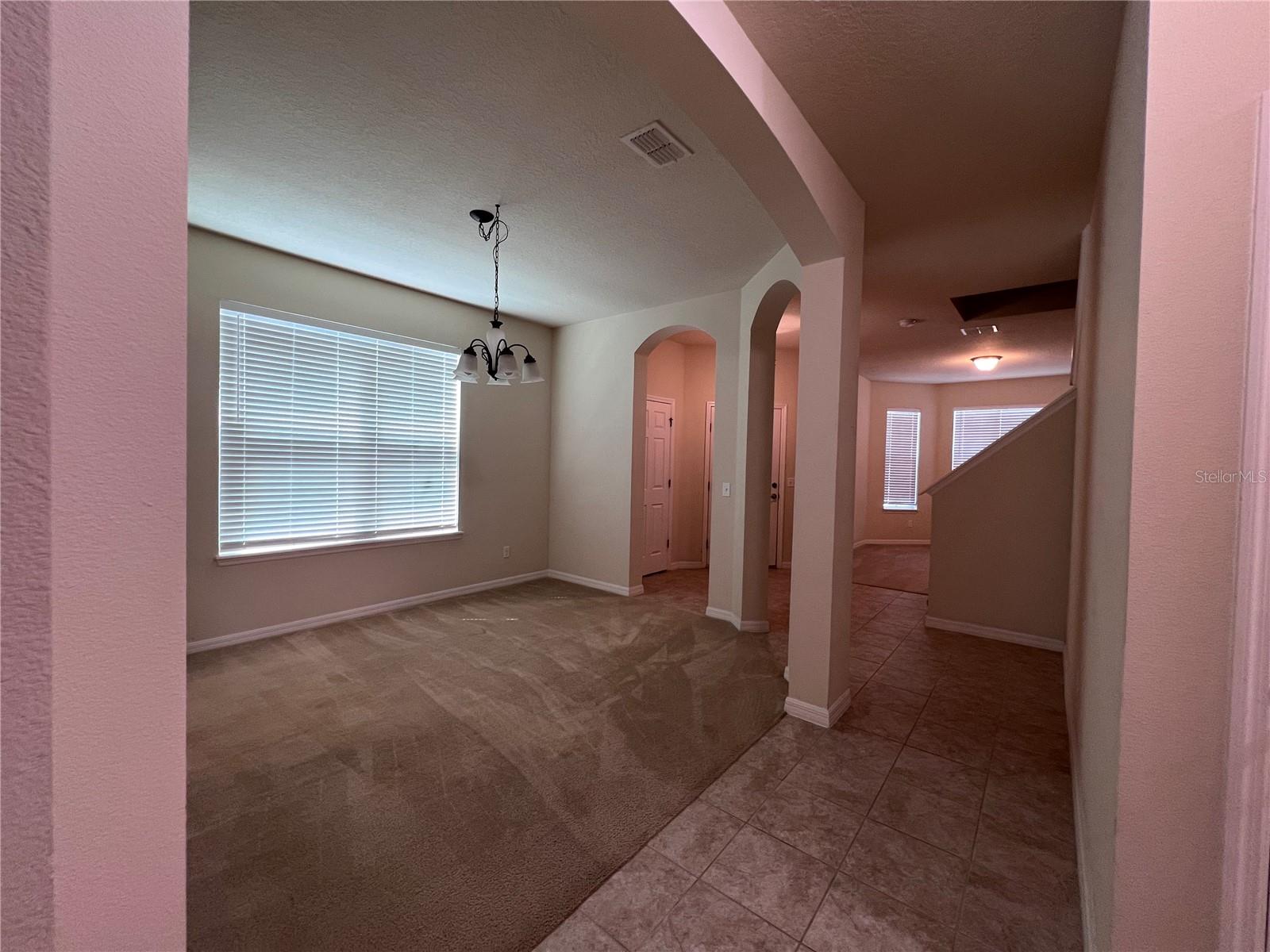 Image 8 of 43 For 1310 Oakcrest Court