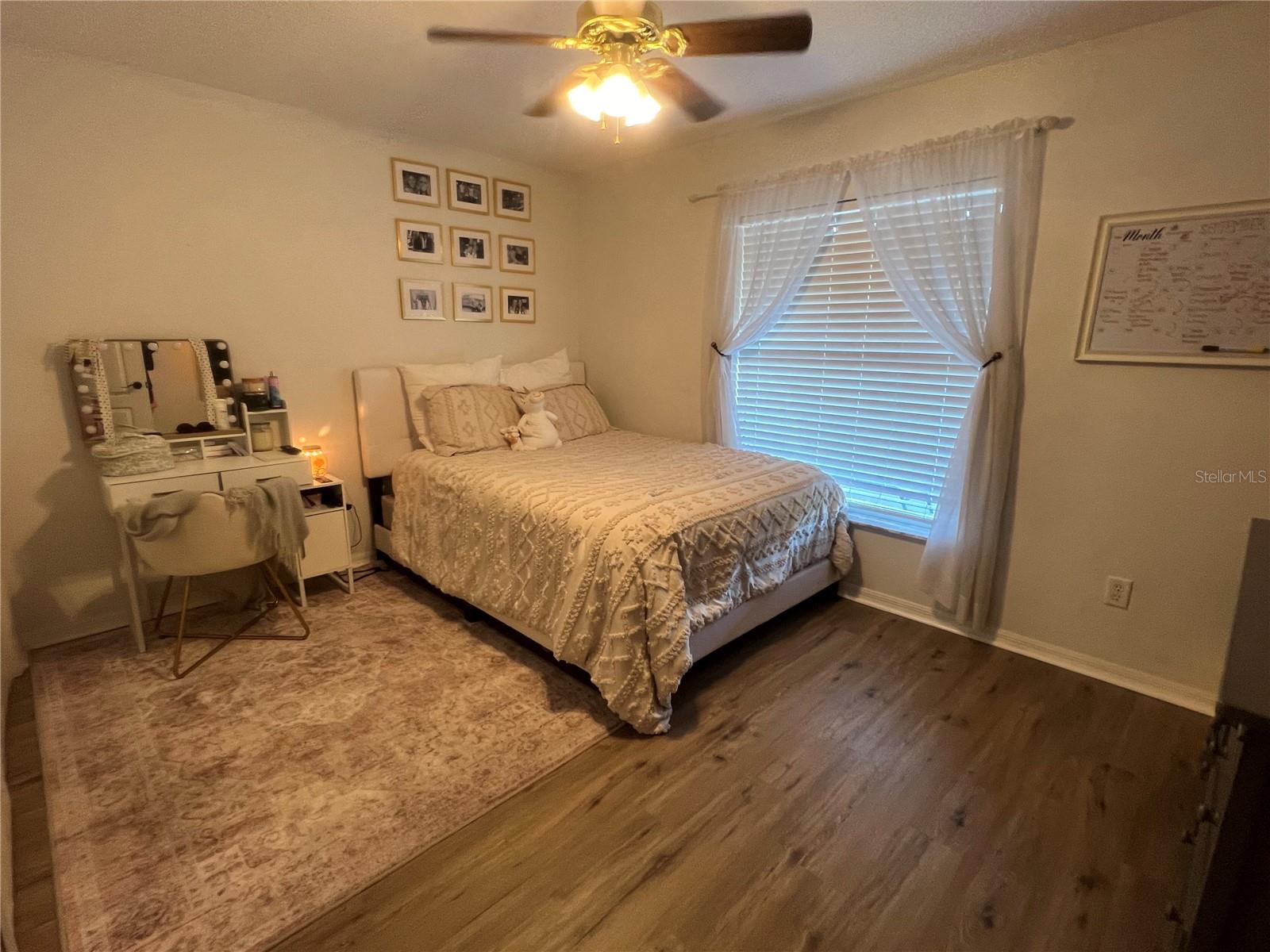 Image 21 of 32 For 1022 Cr 463b