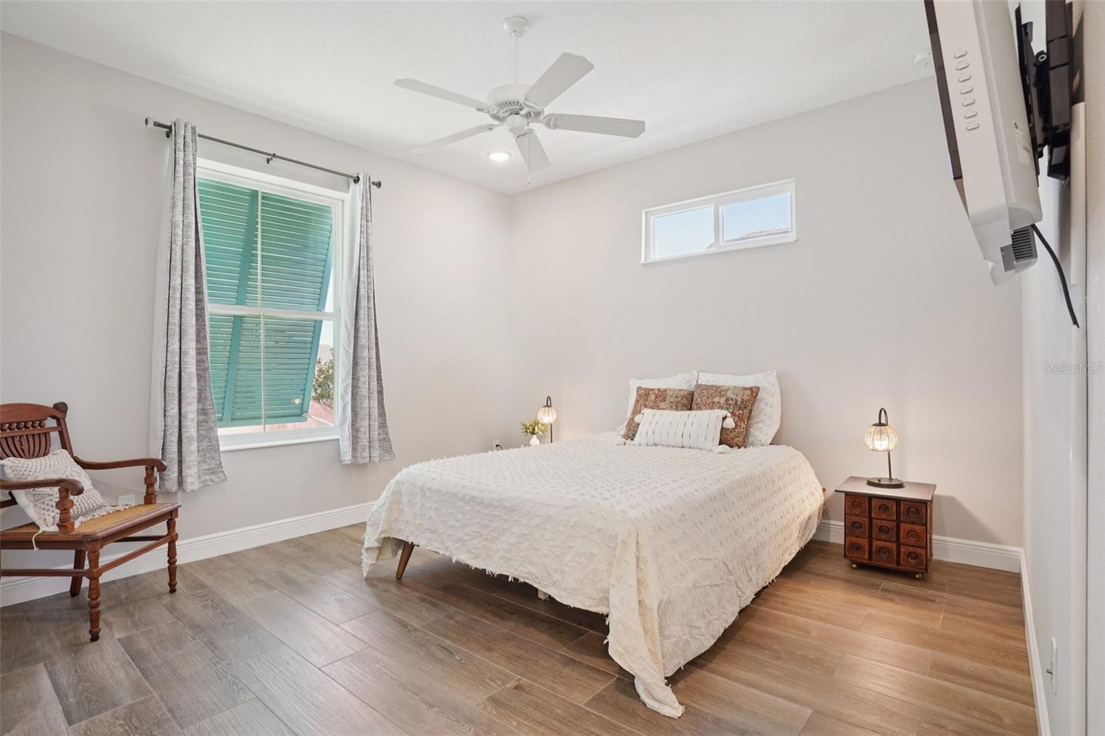 Image 22 of 48 For 357 Conch Key Lane