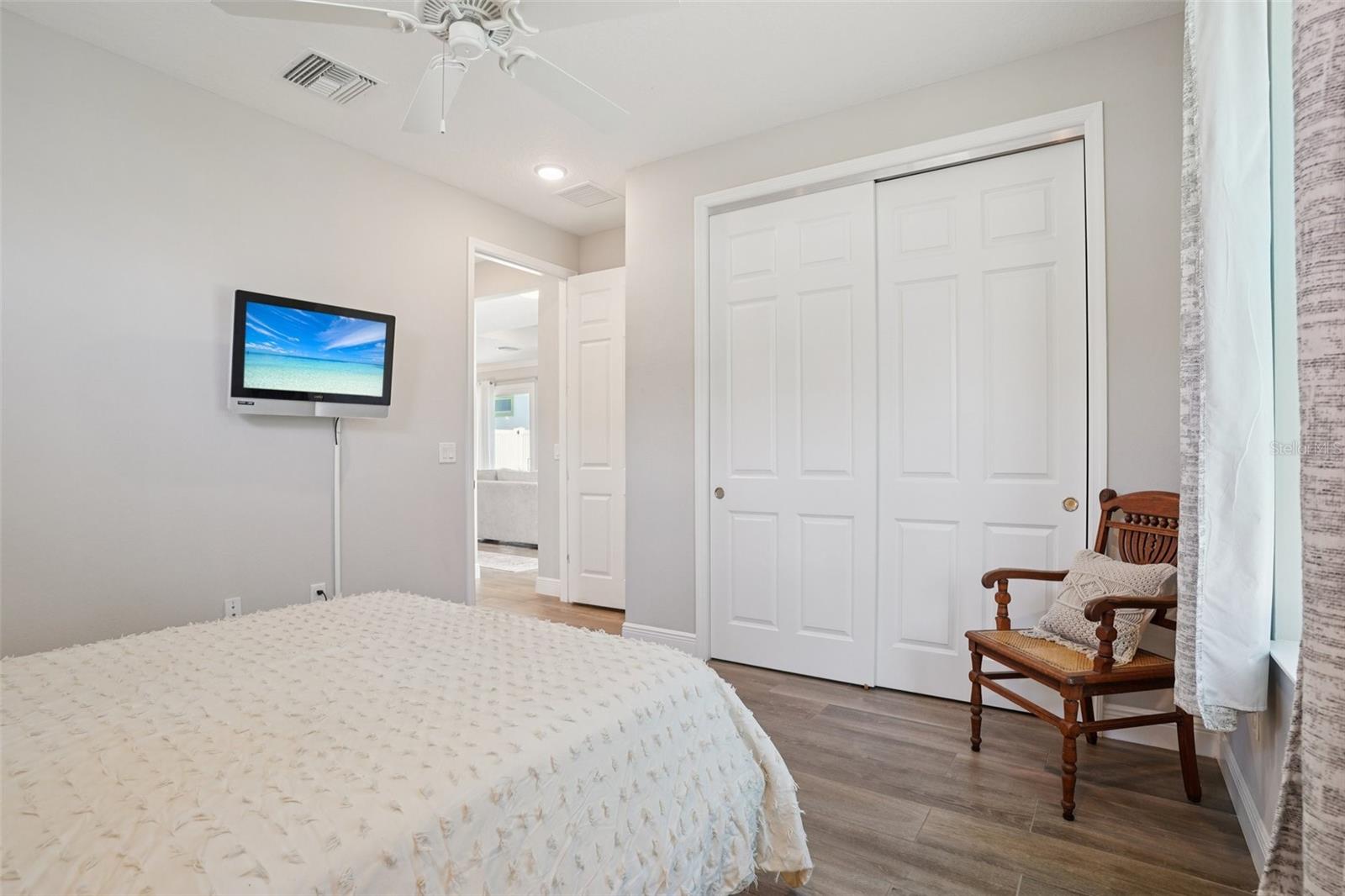 Image 23 of 48 For 357 Conch Key Lane