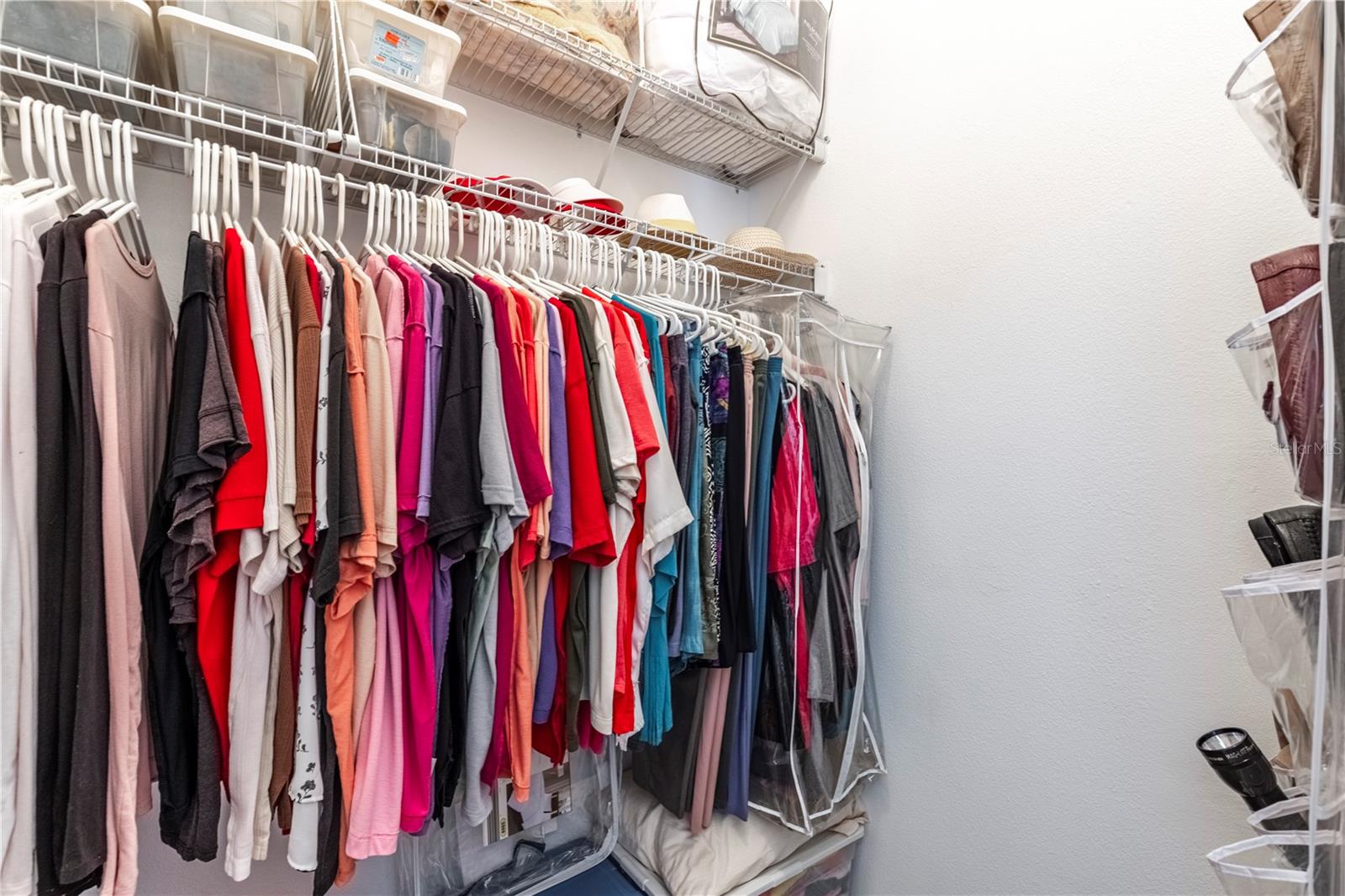 Image 27 of 79 For 5401 Water Lily Court