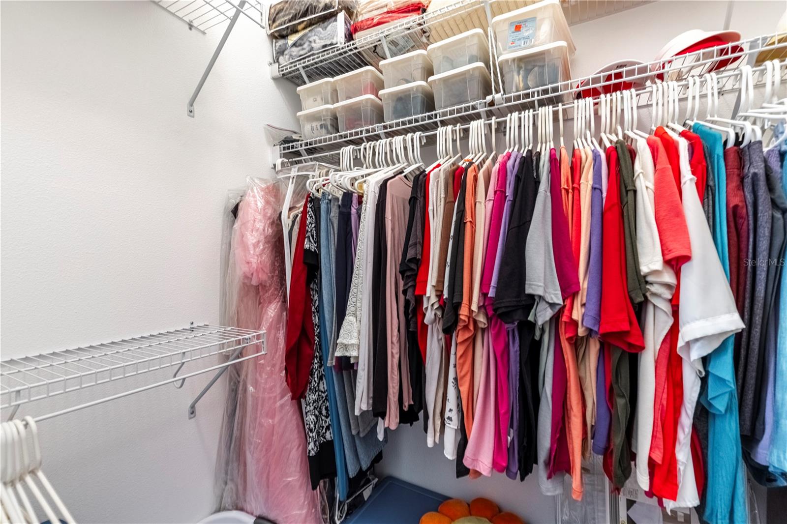 Image 28 of 79 For 5401 Water Lily Court