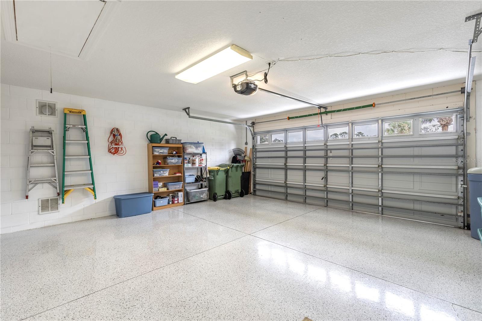 Image 40 of 79 For 5401 Water Lily Court