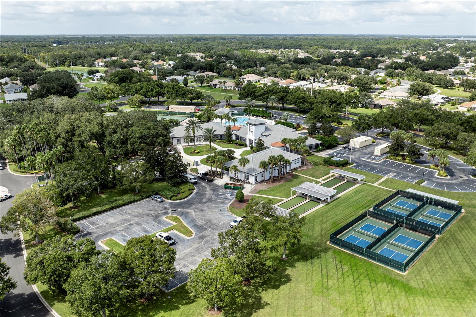 Image 64 of 79 For 5401 Water Lily Court