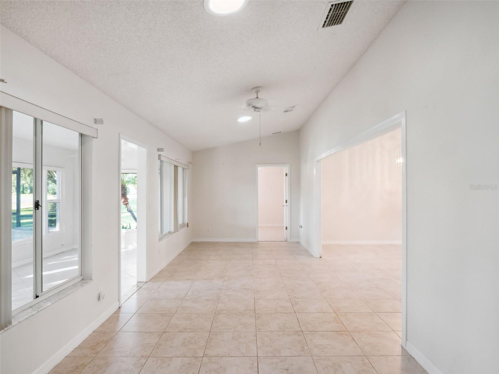 Image 11 of 77 For 5616 Laver Street