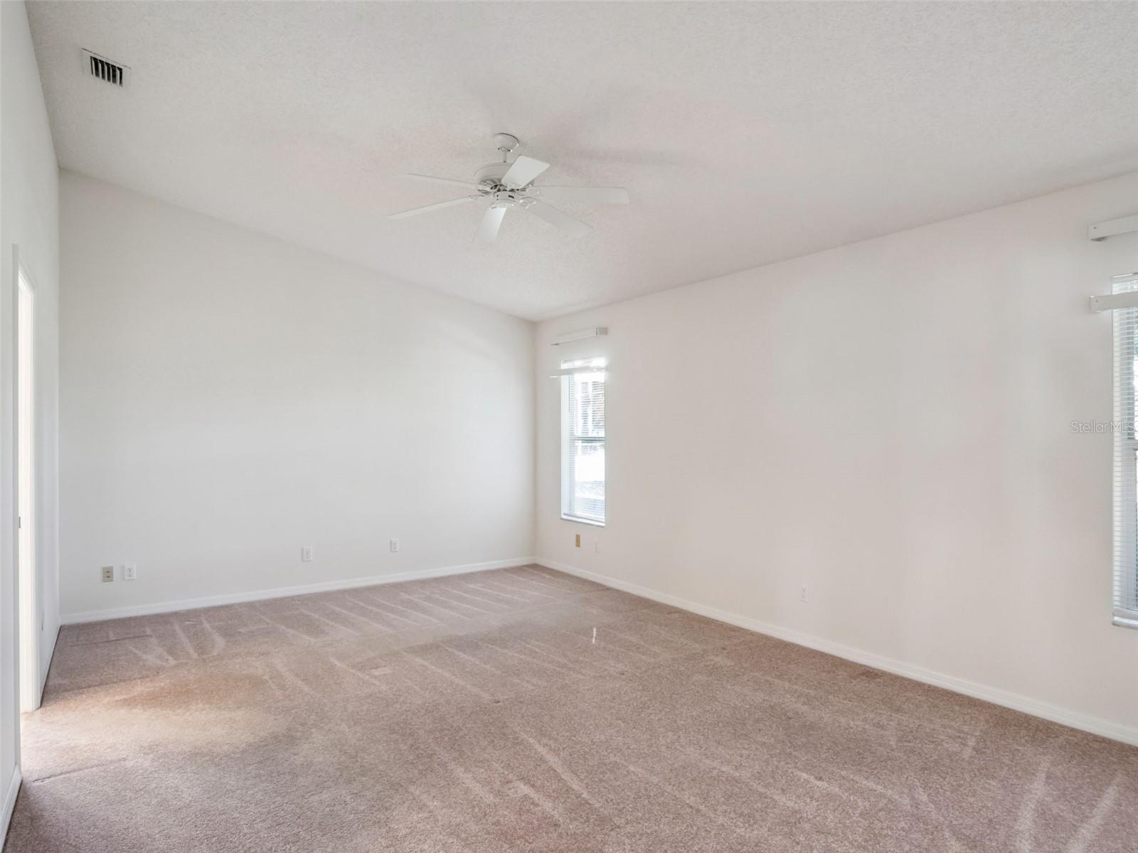 Image 12 of 77 For 5616 Laver Street