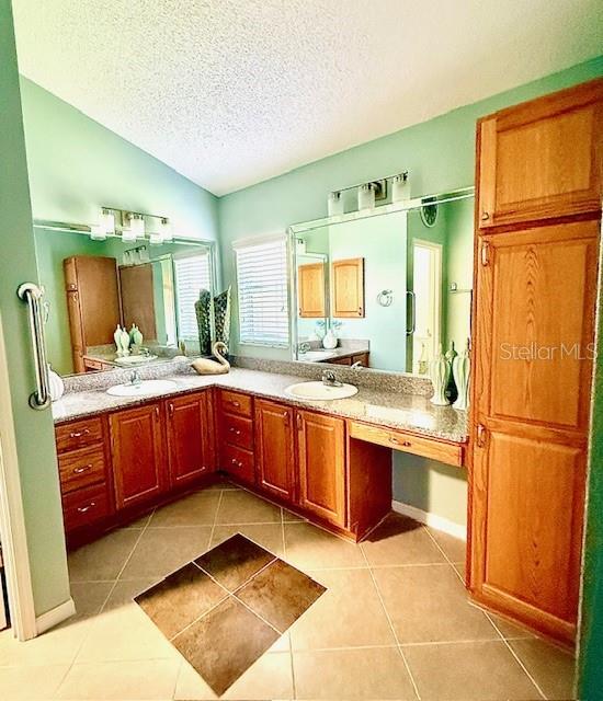 Image 5 of 34 For 17285 85th Willowick Circle