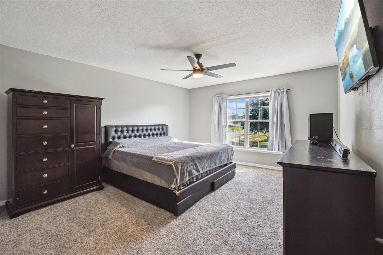 Image 14 of 43 For 15563 Merlin Avenue