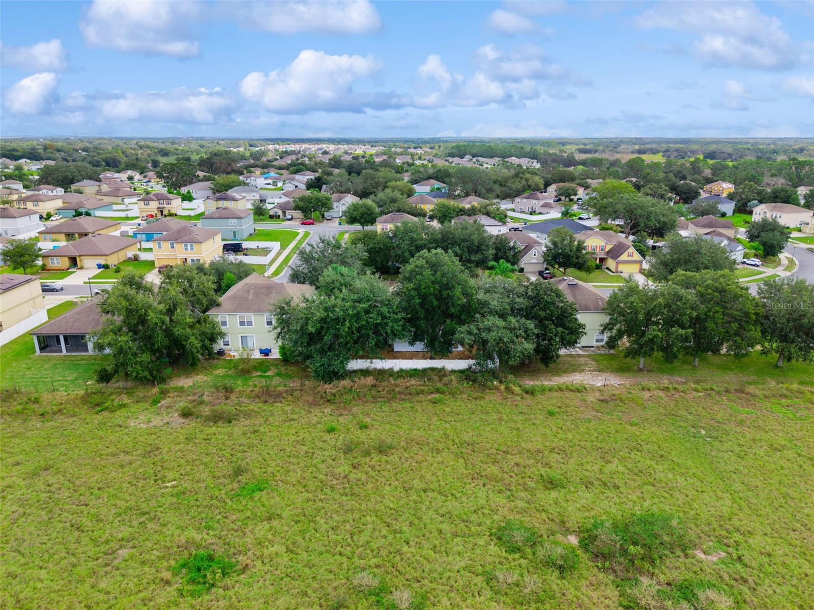 Image 32 of 43 For 15563 Merlin Avenue