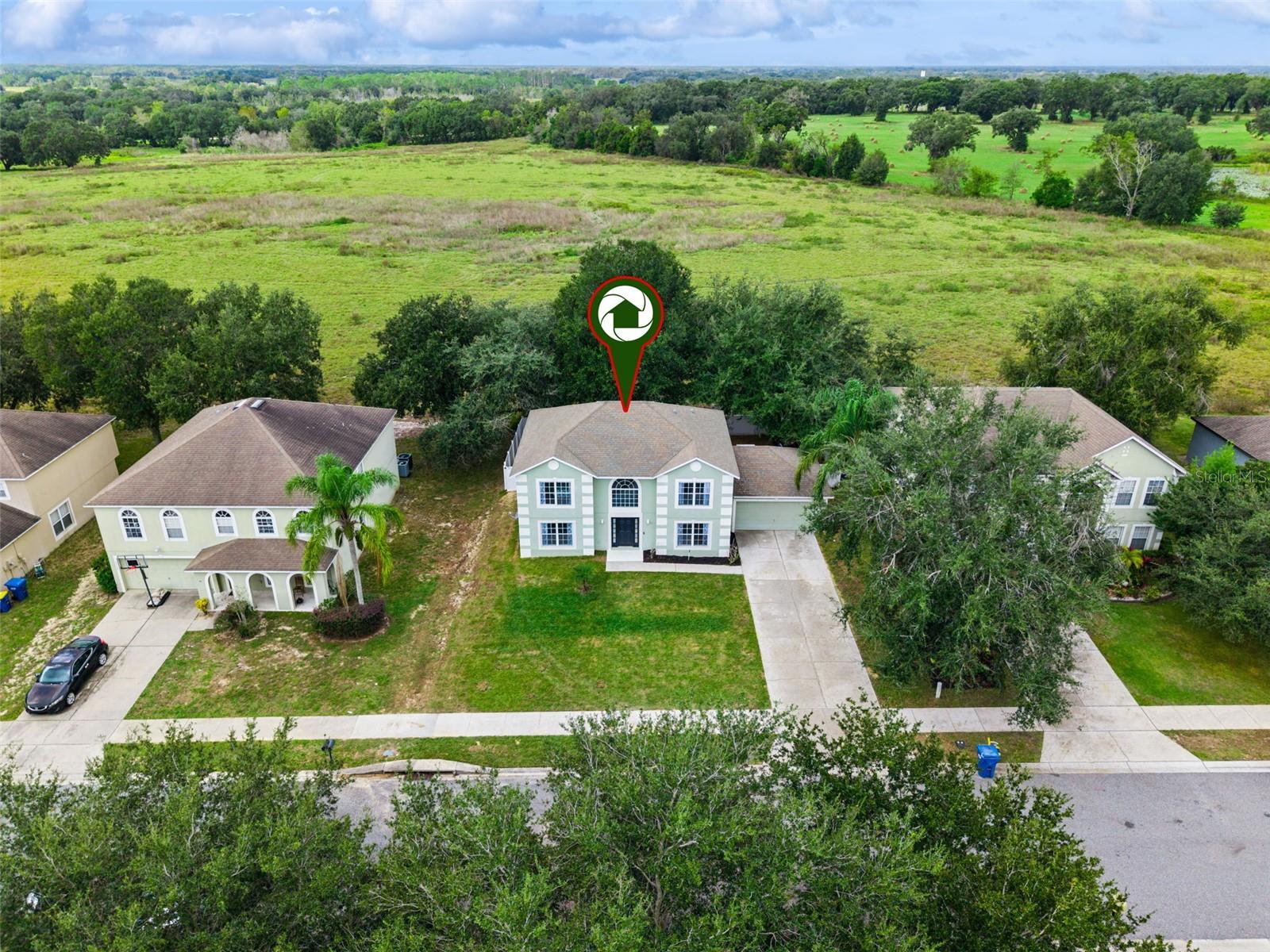 Image 36 of 43 For 15563 Merlin Avenue