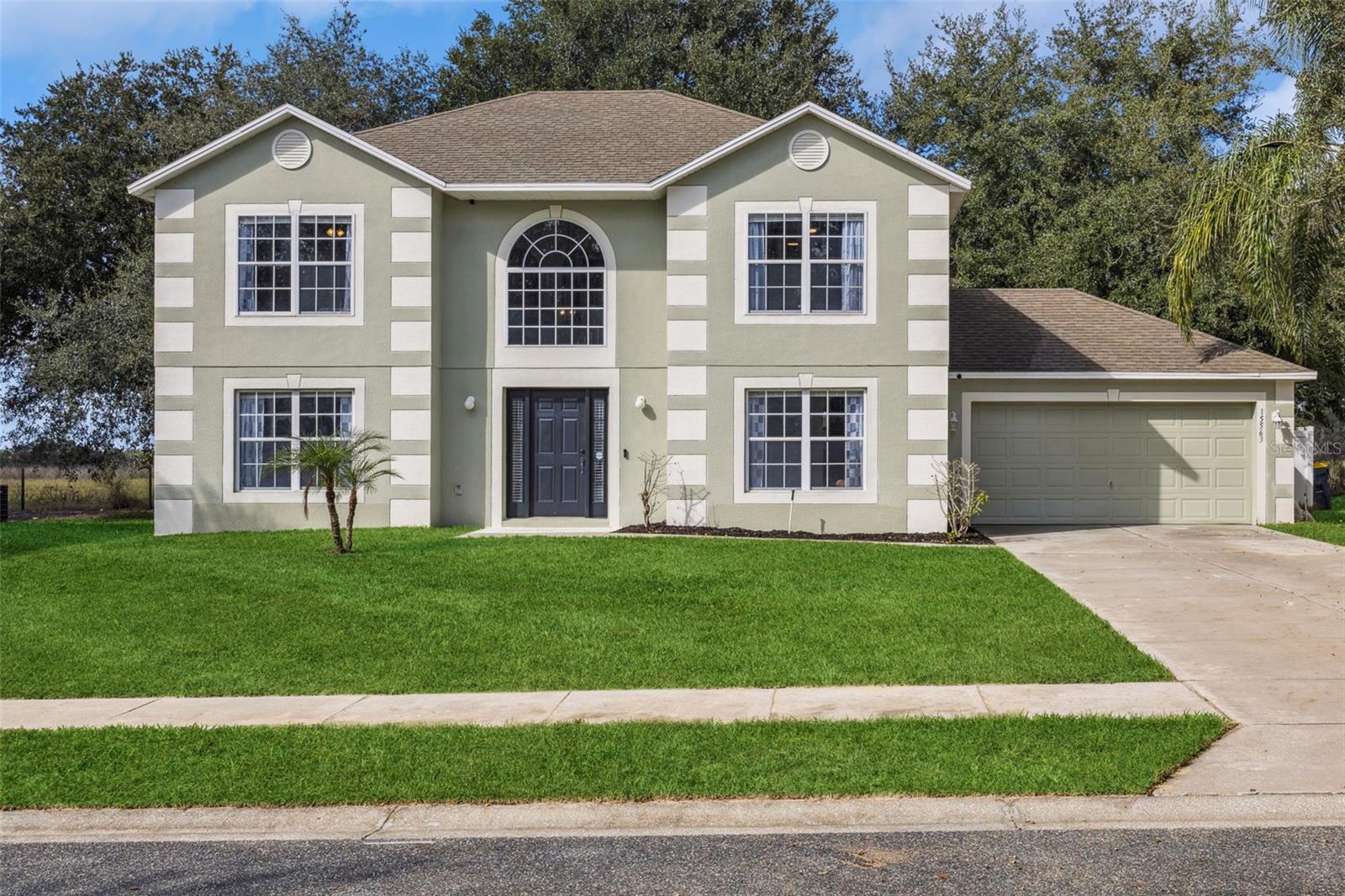 Image 42 of 43 For 15563 Merlin Avenue