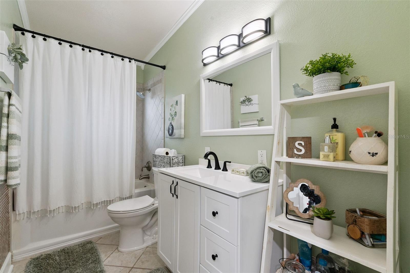 Image 19 of 41 For 268 2nd Street