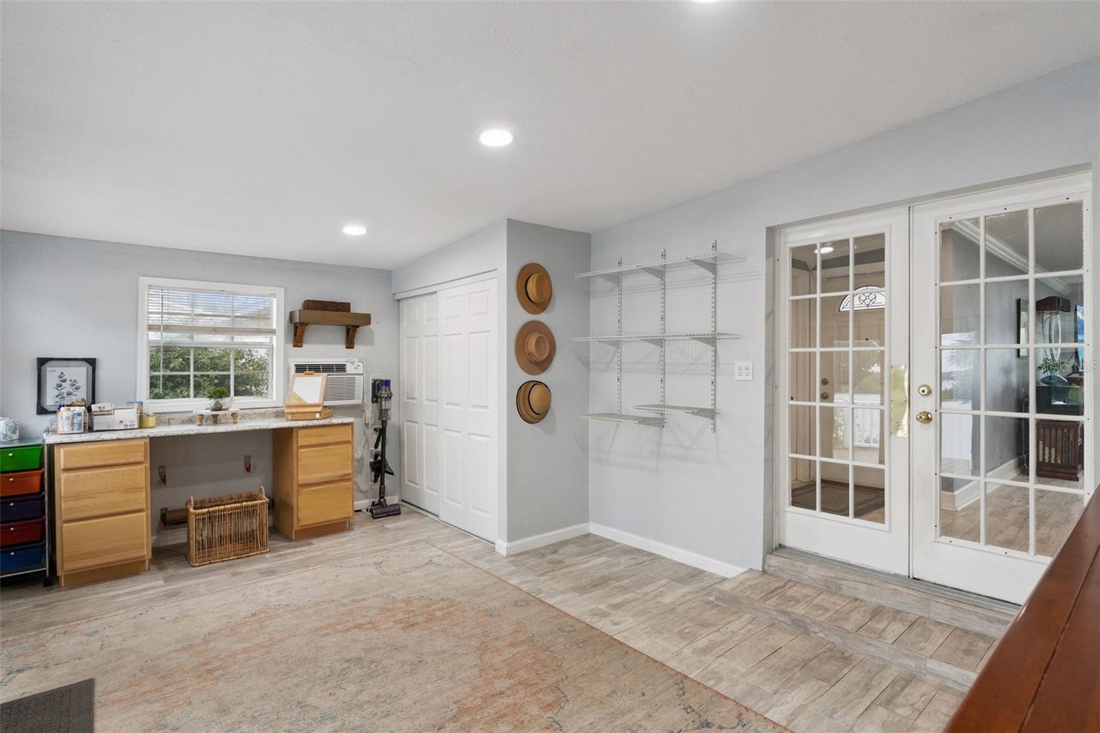 Image 22 of 41 For 268 2nd Street