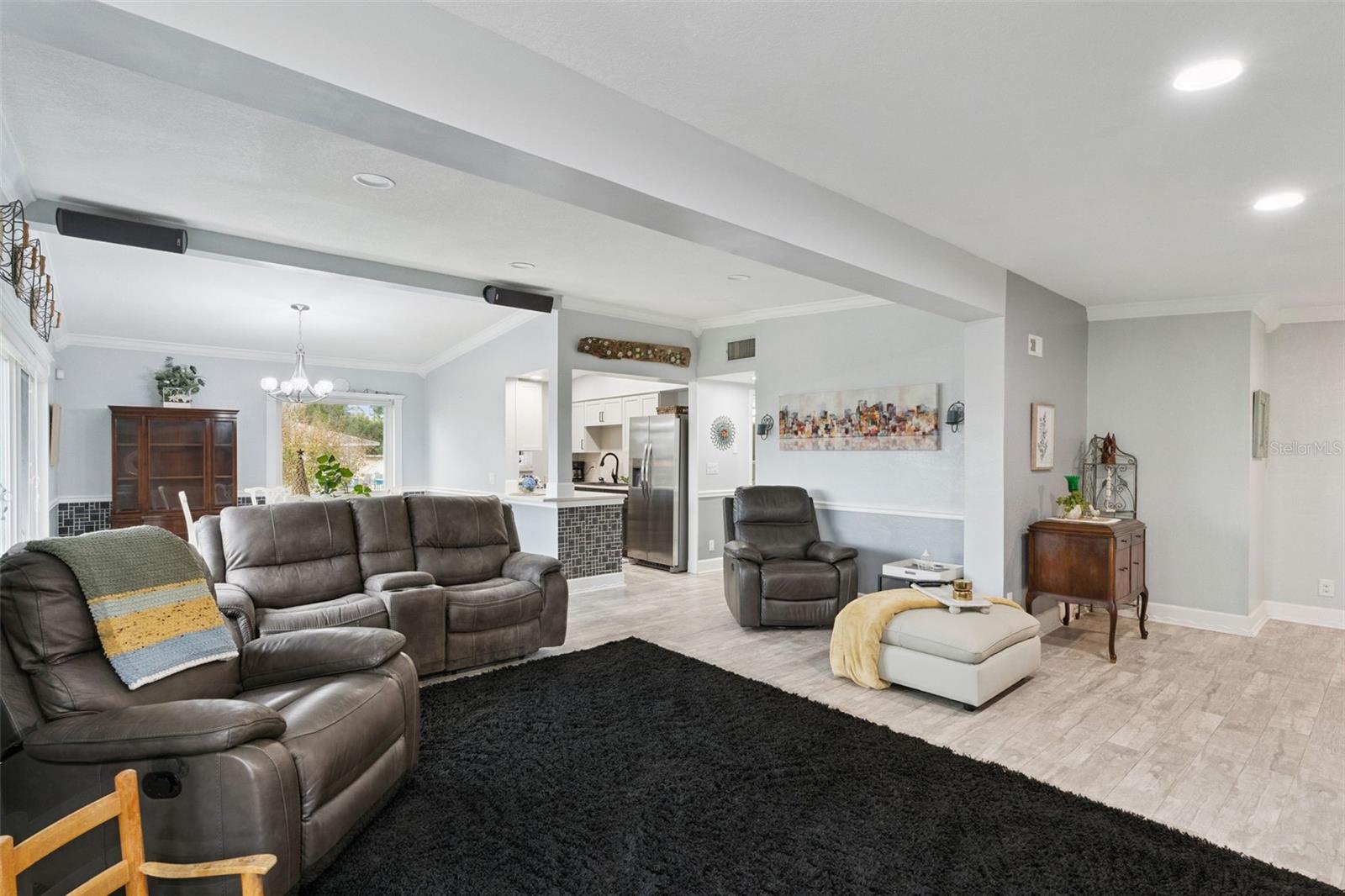 Image 3 of 41 For 268 2nd Street