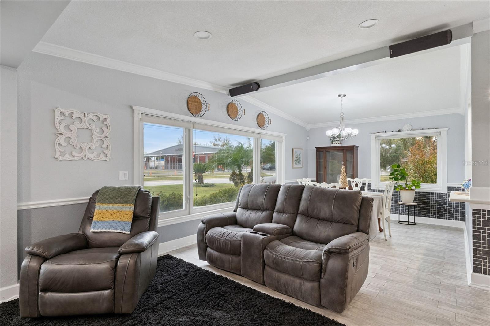 Image 5 of 41 For 268 2nd Street