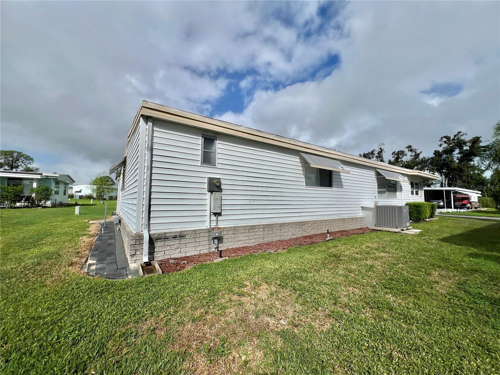 Image 10 of 79 For 107 Willow Lane