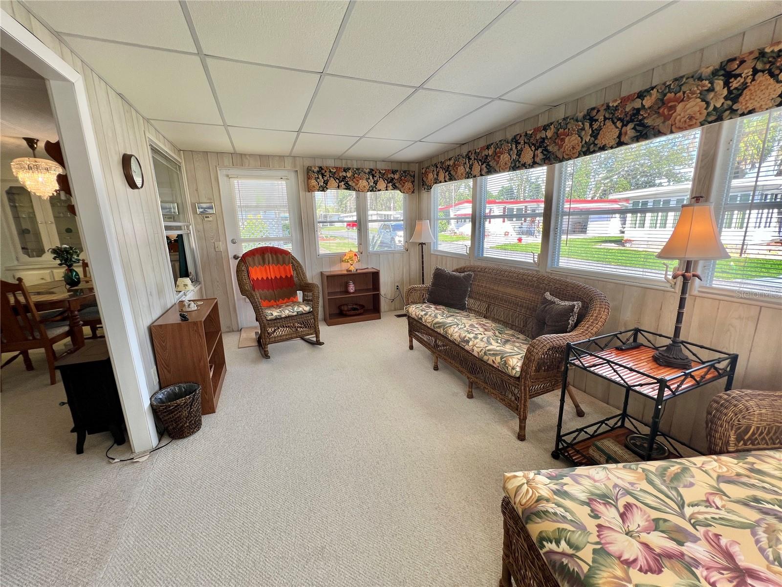 Image 43 of 79 For 107 Willow Lane