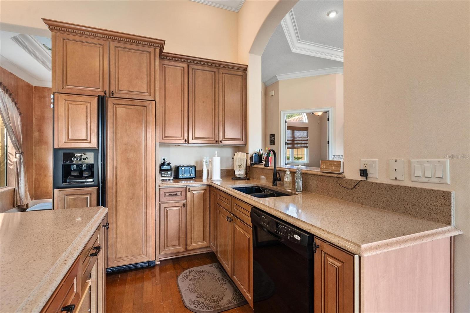 Image 12 of 47 For 38800 Harborwoods Place