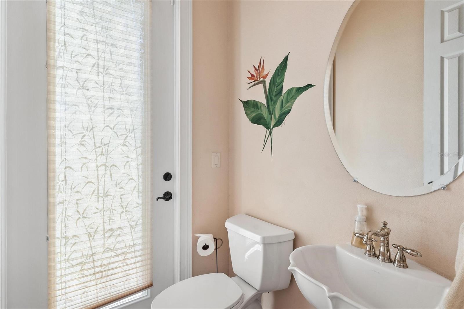 Image 16 of 47 For 38800 Harborwoods Place