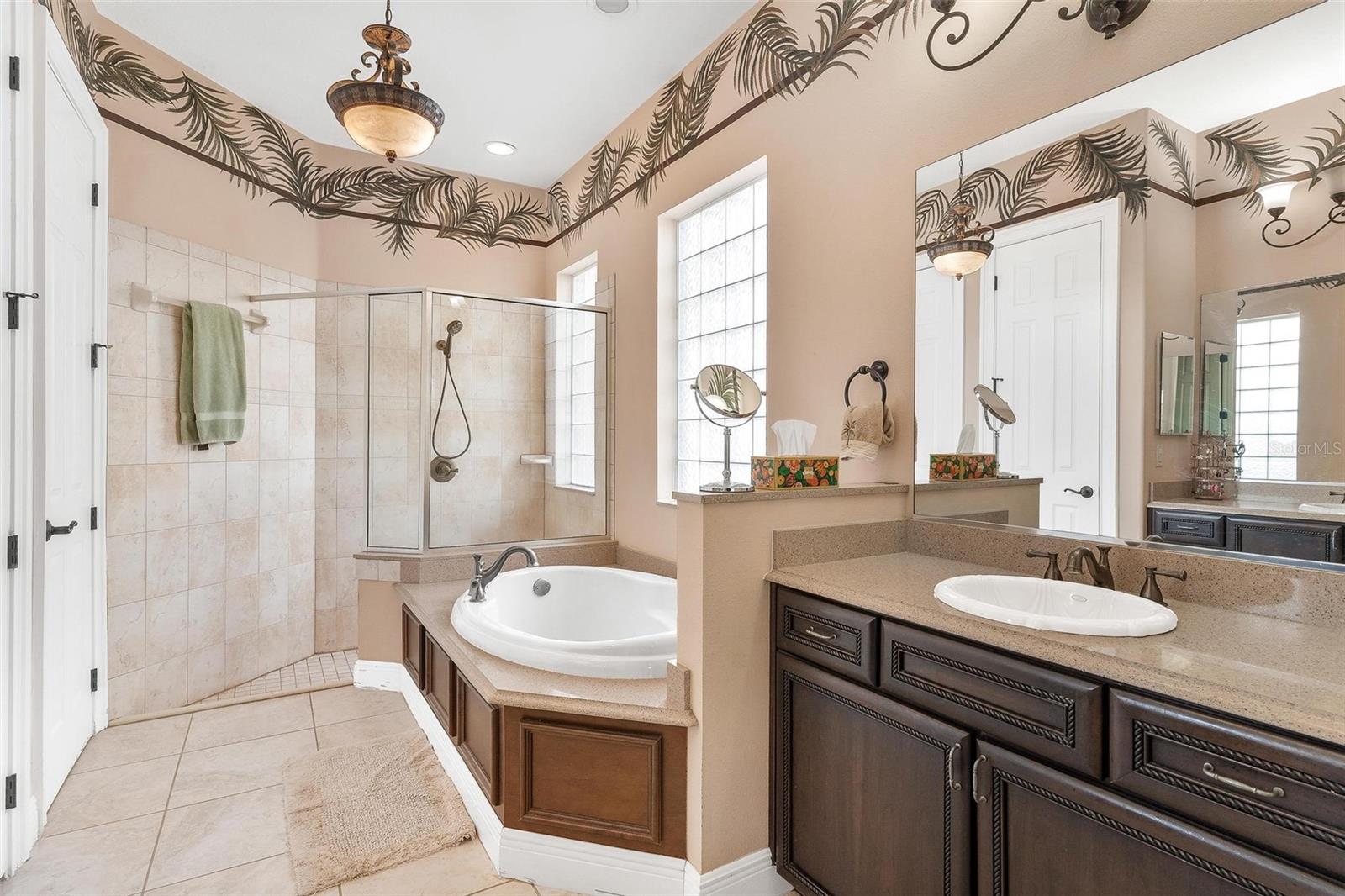 Image 23 of 47 For 38800 Harborwoods Place