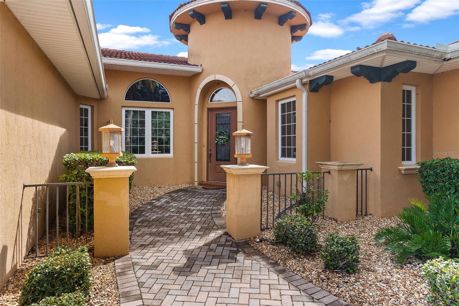Image 3 of 47 For 38800 Harborwoods Place