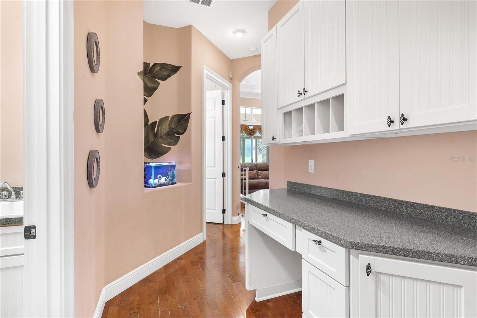 Image 31 of 47 For 38800 Harborwoods Place