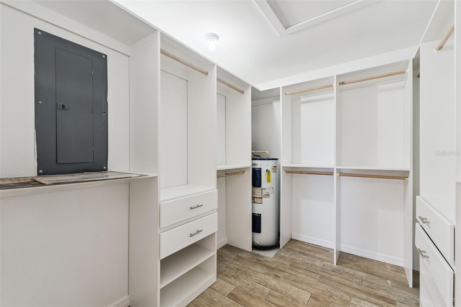 Image 18 of 72 For 4432 Marion County Road