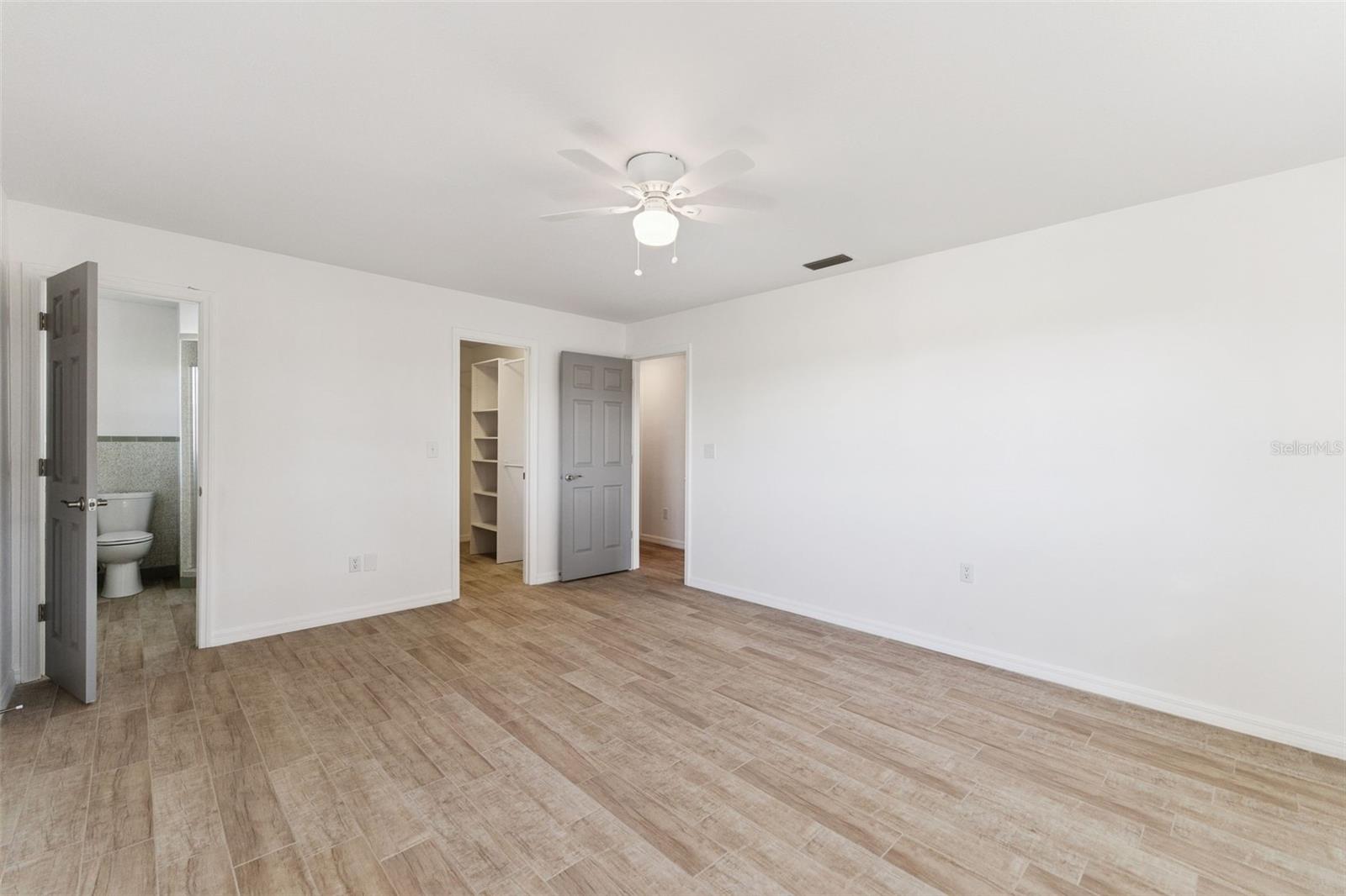 Image 22 of 72 For 4432 Marion County Road